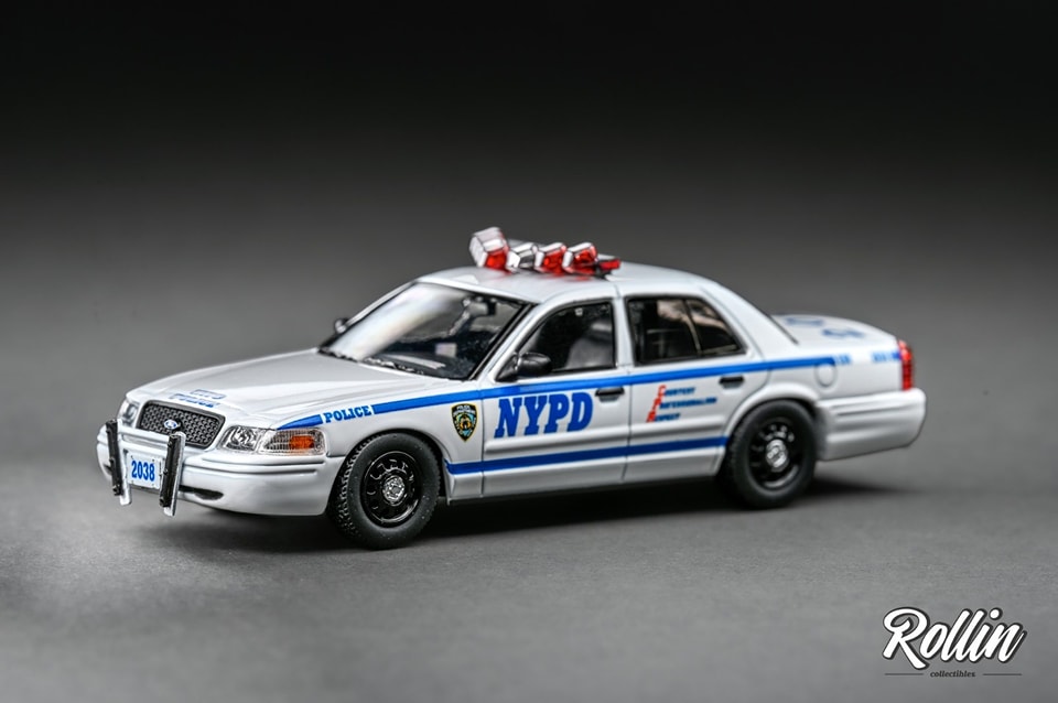 New NYPD Ford Crown Vic die-cast model from Greenlight