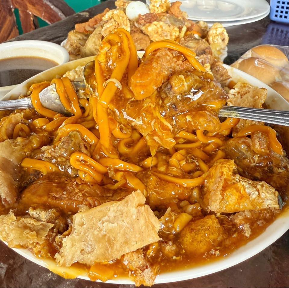 Boyet's Batangas Lomi added a new... - Boyet's Batangas Lomi