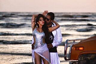 Mika Singh - Hey guys be ready for my upcoming song shake your ...