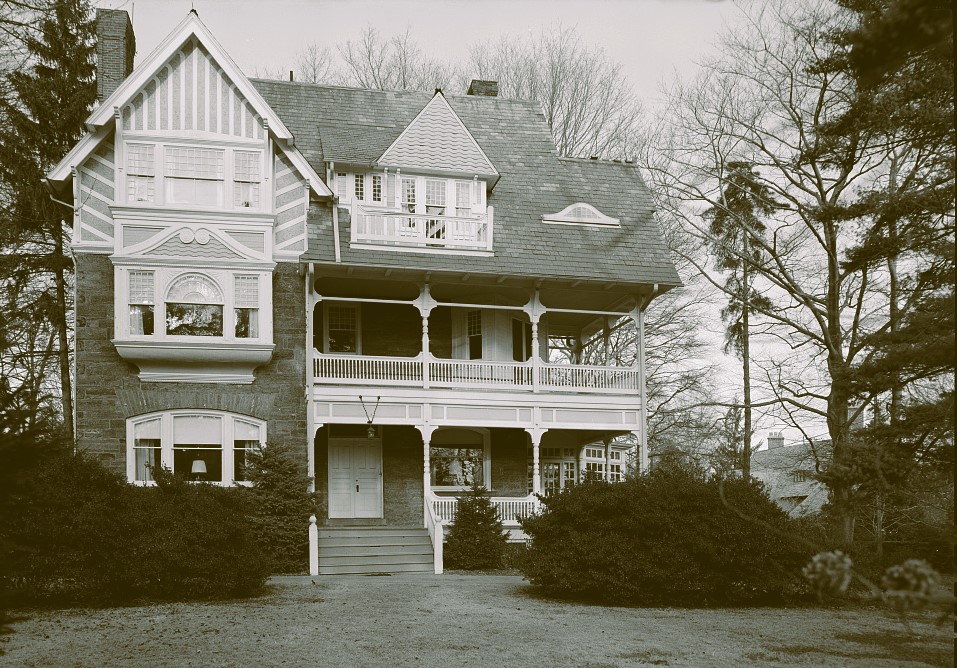 Hite-Chenoweth house in Gothic Revival style