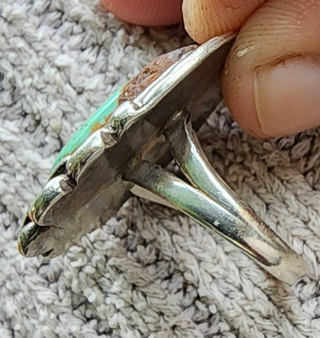 Identify vintage Native American jewelry?