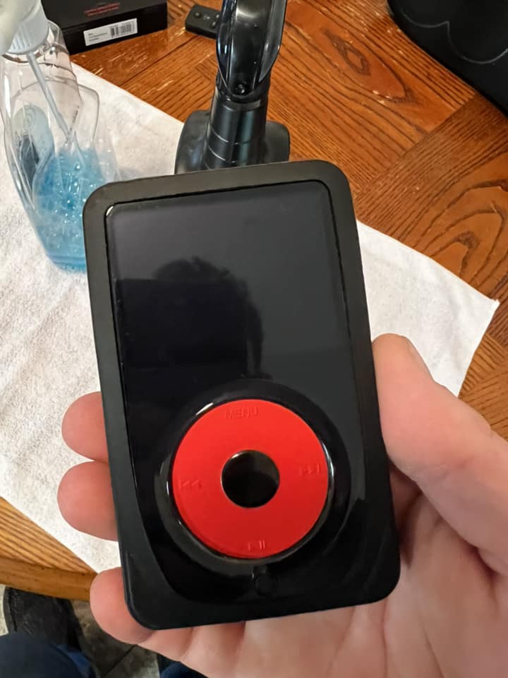 iPod Video with iSkin Evo3 case