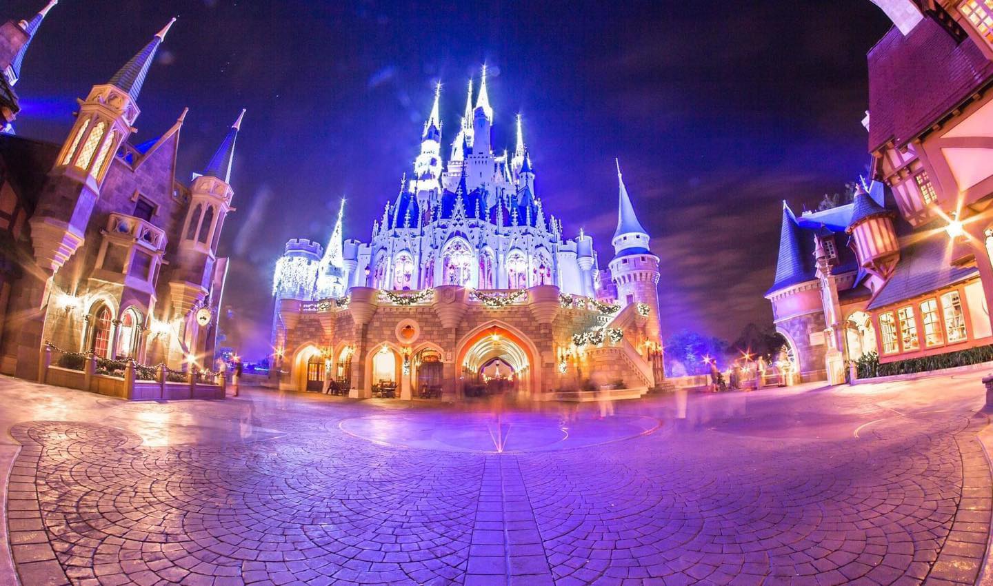 Moments - The backside of the castle doesn’t get much love. # ...