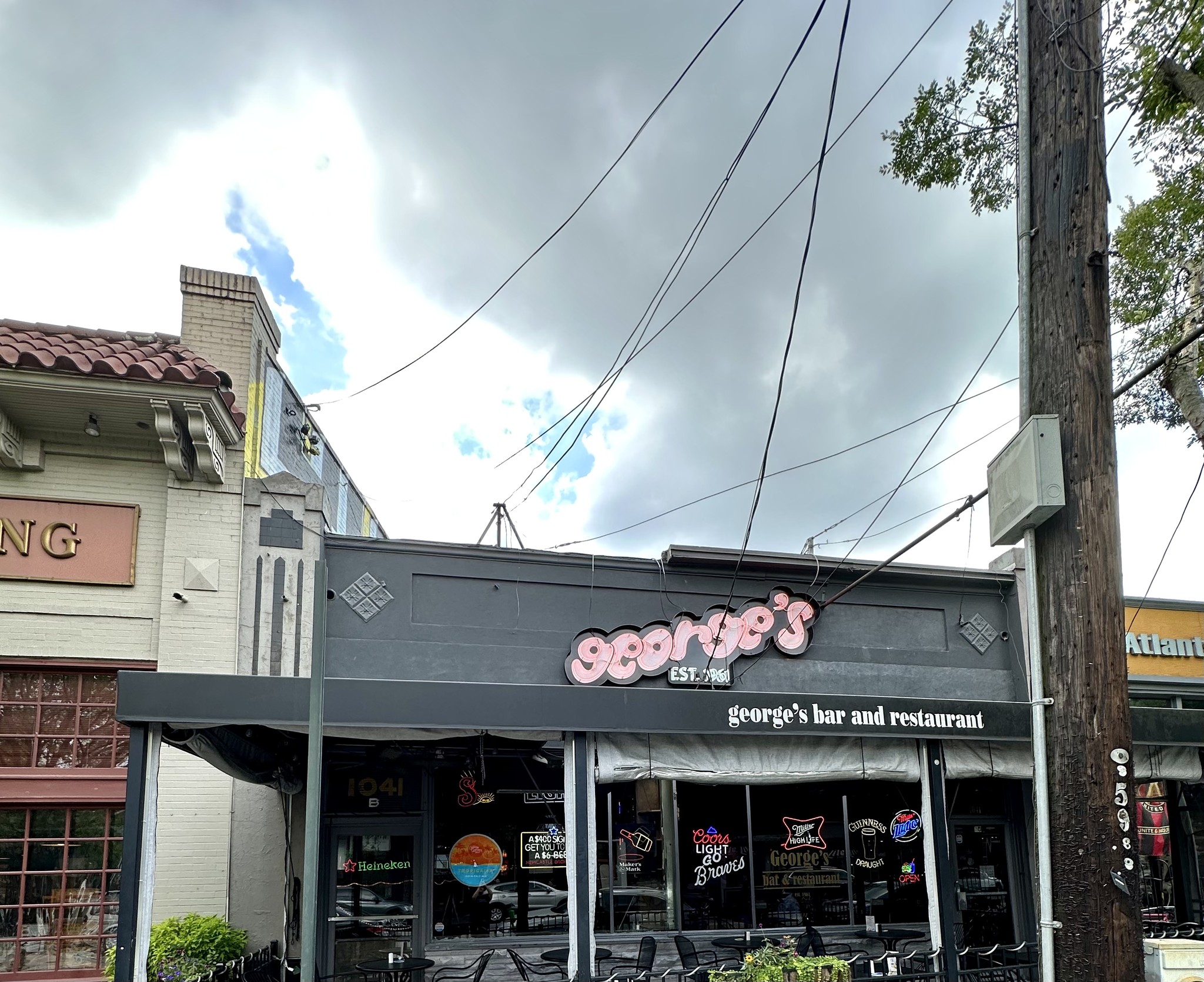 George's Bar & Restaurant | Atlanta GA