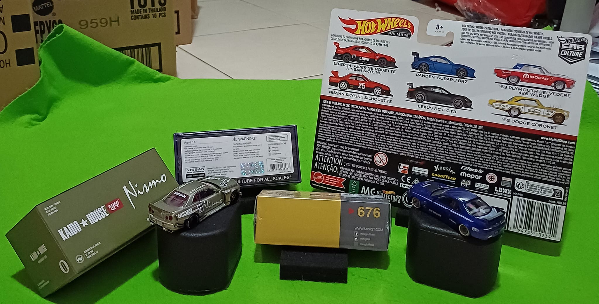 Last day Room 5106 PREVIEW 1/64 DYNO Wheels and dioramas at