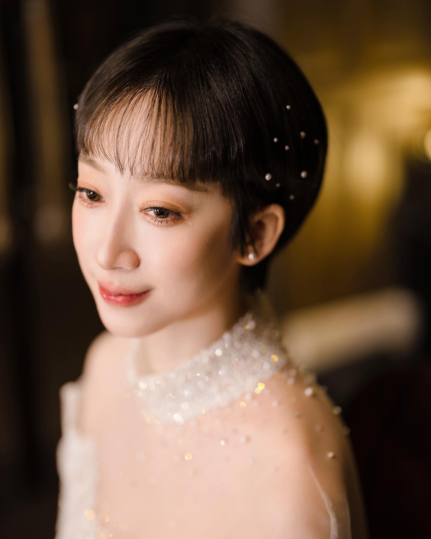 林涵LIN Han - #婚禮尾聲 終於發完婚禮當天紀錄照了 🏻 團隊們都很用心， 有好多很棒的照片給我們挑選，... | Facebook