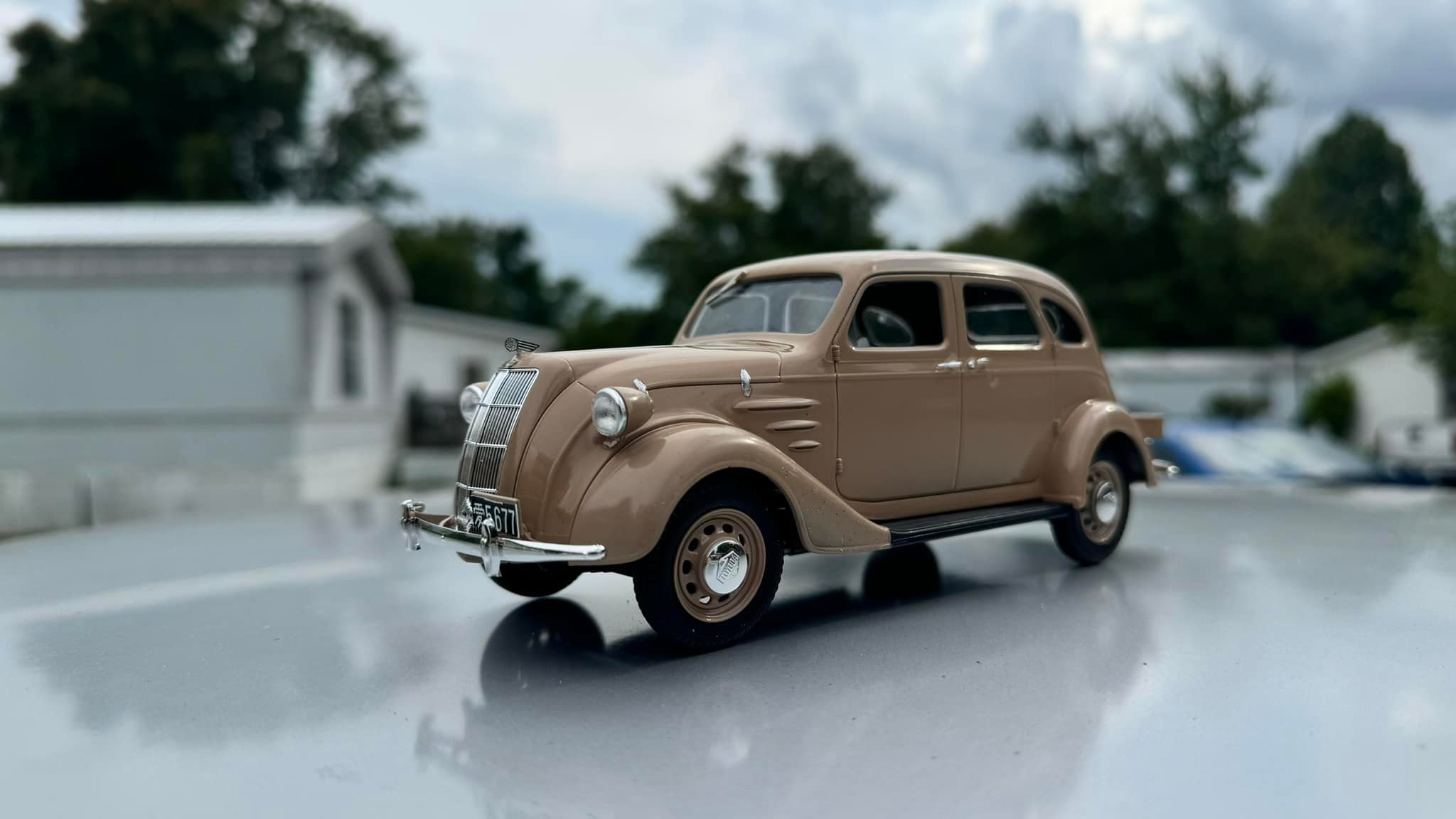Toyota AB Phaeton model kit by Tamiya