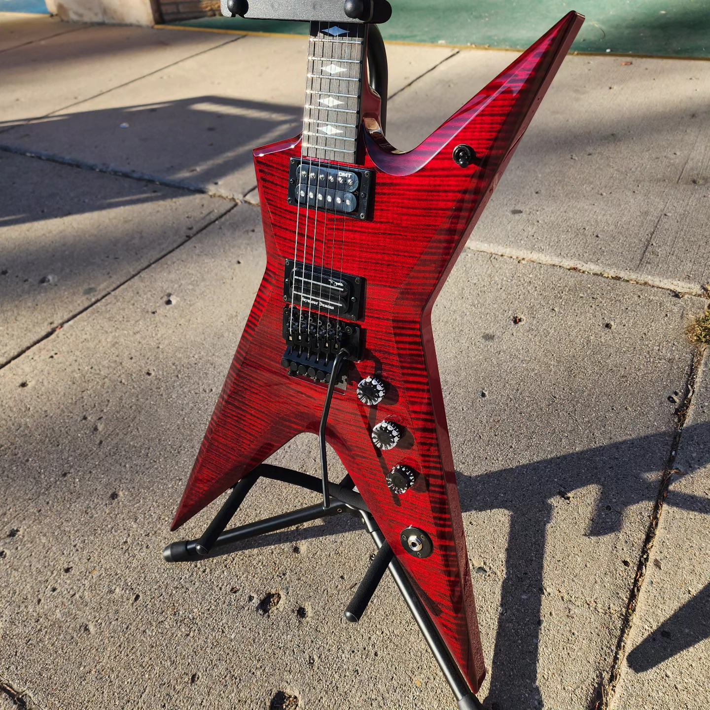 USA Dean Dime Stealth ML electric guitar review