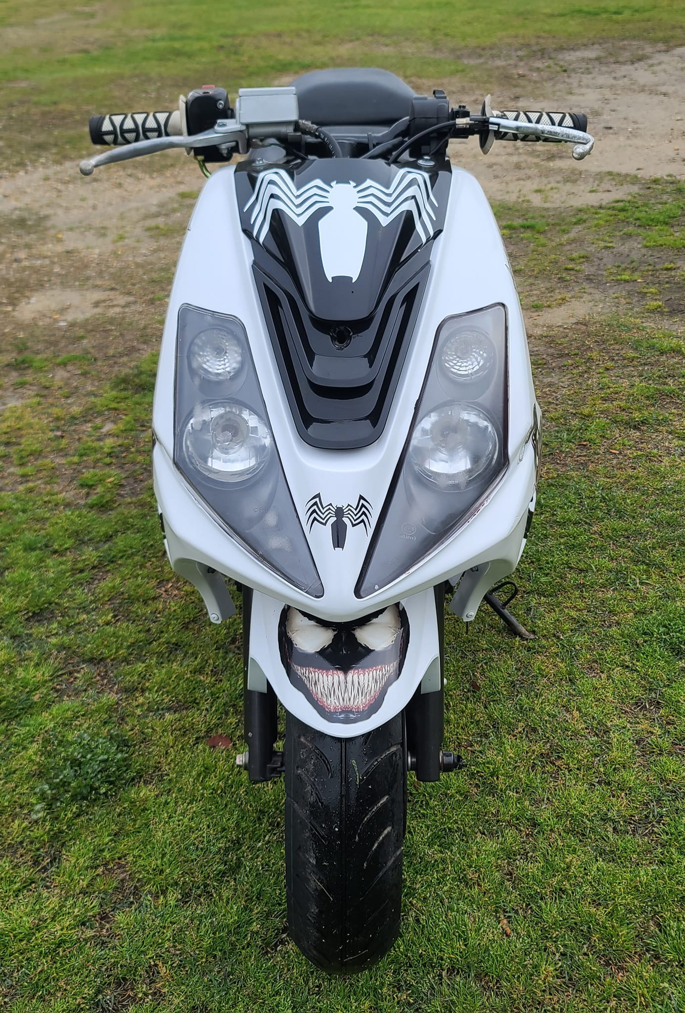 CARENAGES ARRIERE pièces KYMCO neuves Pieces AGILITY 50 MMC 12 4T EURO2 (KG10CU) pièces
