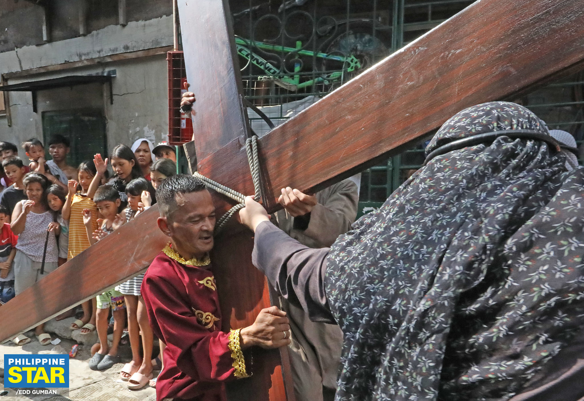Philippine - Residents act the Passion of Christ during a 
