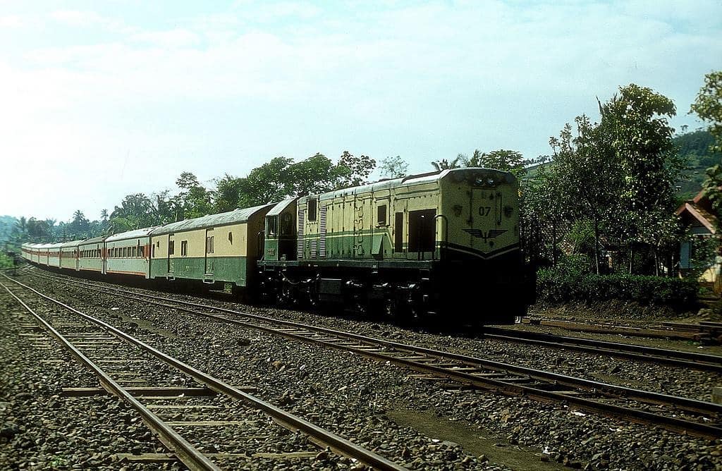 Roda dan Sayap - CC201 07, Mutiara Selatan, Nagreg, 30 September 1980 ...