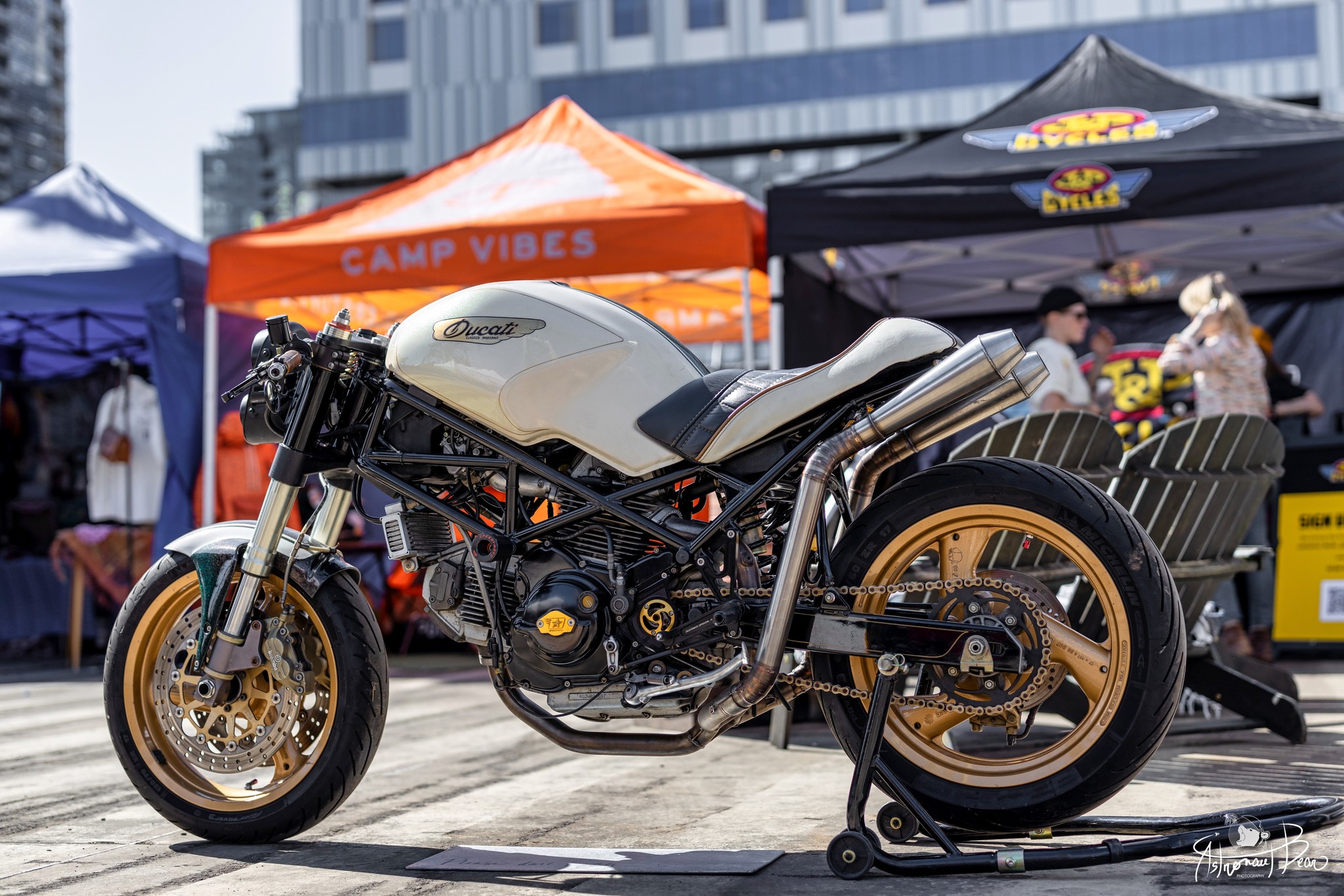 Astronaut Bear - beautiful Cafe Racer Monster...