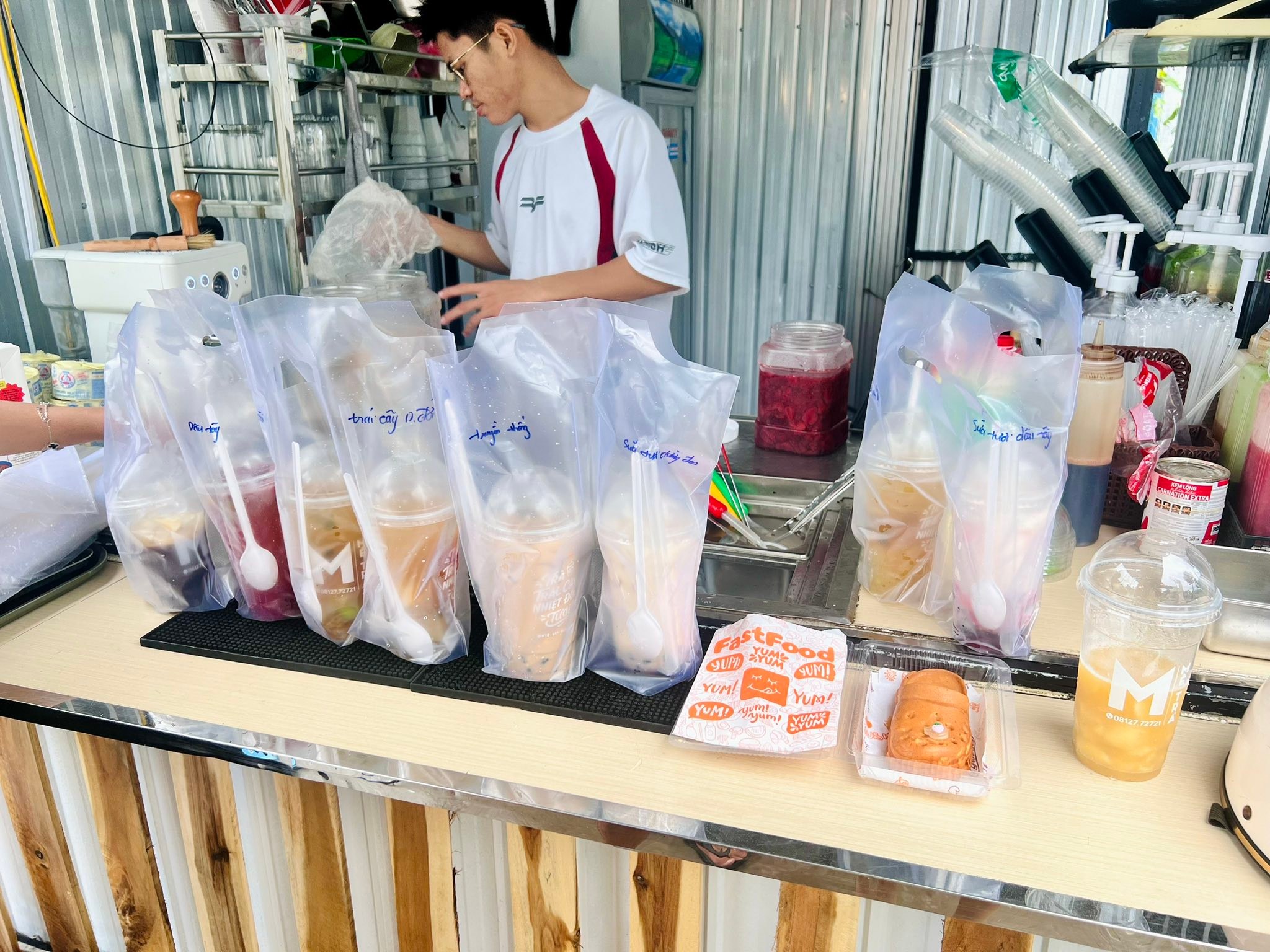 Tiệm Mê Trà - Mê Trà nhưng Yêu Bánh | Tỉnh Kiên Giang