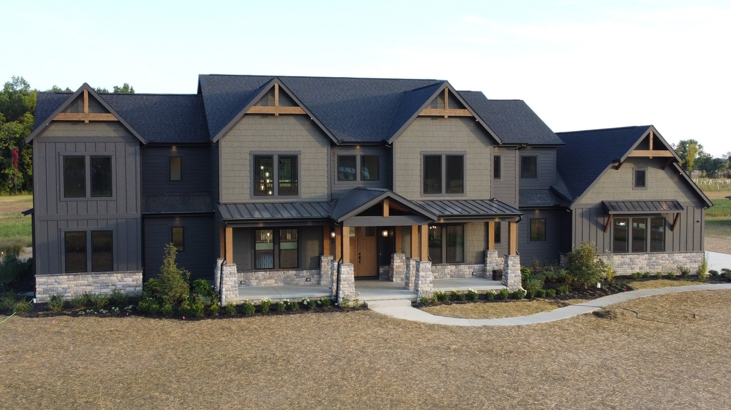 The view from above captures the... - P&D Builders, Ltd.