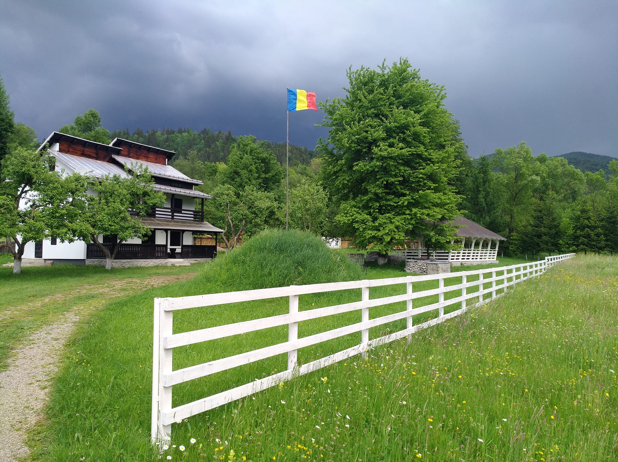 Cabana La Noi în Bucovina | Vama