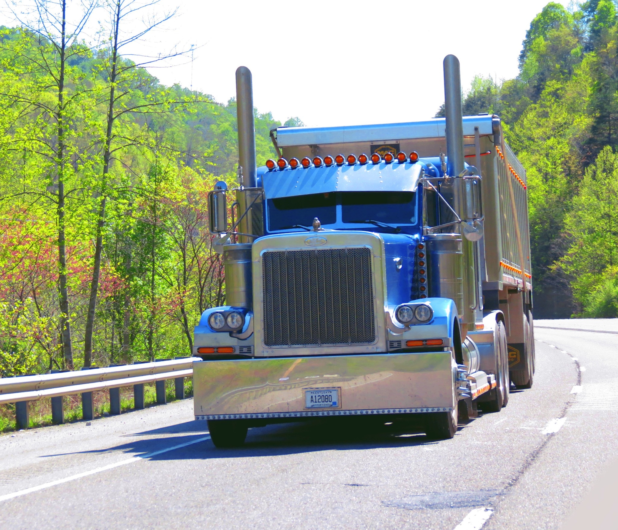 Coal Bucket Nation | CSX #4722, making its second appearance for this ...
