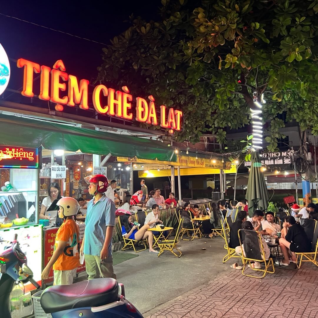 Tiệm Chè Đà Lạt