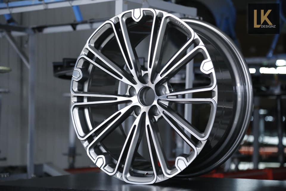 One piece forged wheels right... - LK Performance & Designz