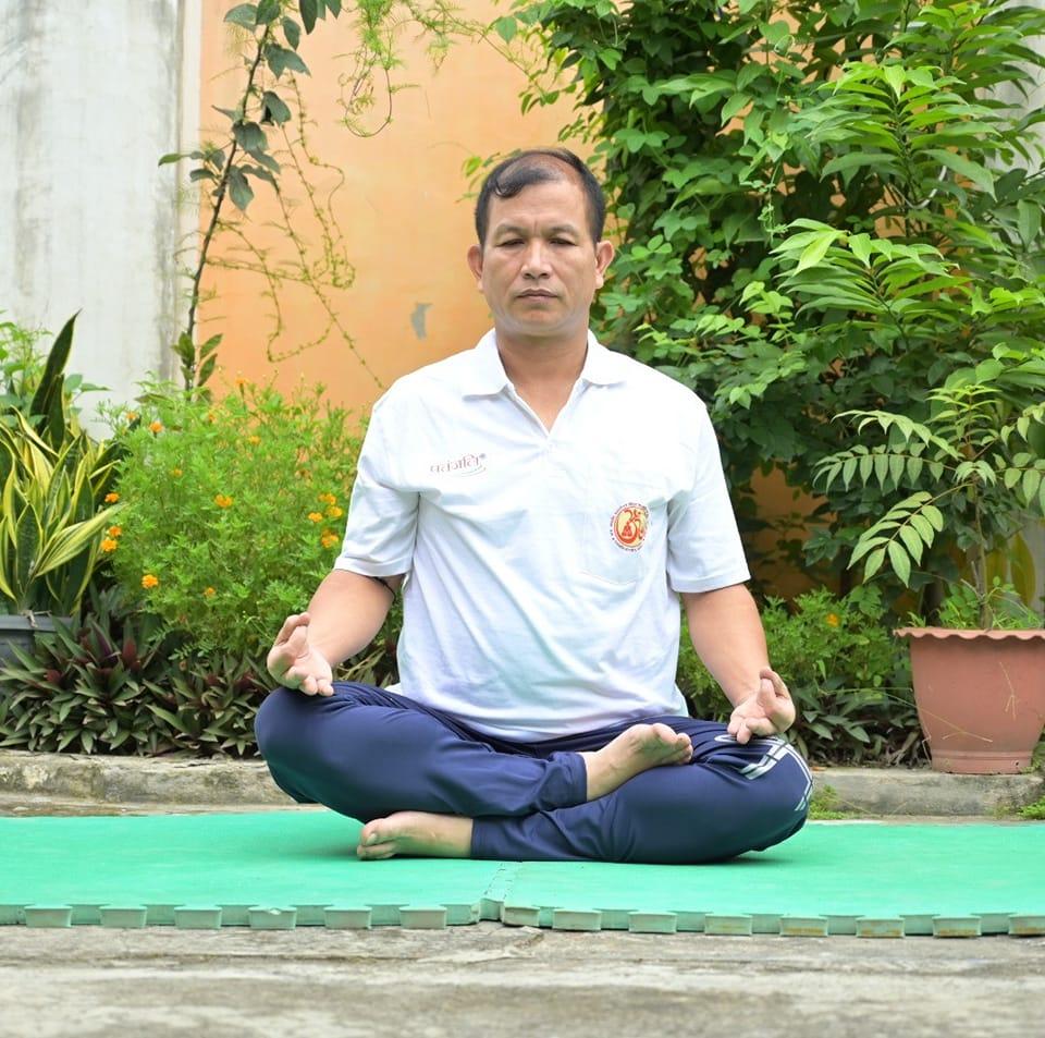 Daily Morning Yoga Class at #Ningomthong #Imphal #Manipur #SWAMIRAMDEV ...