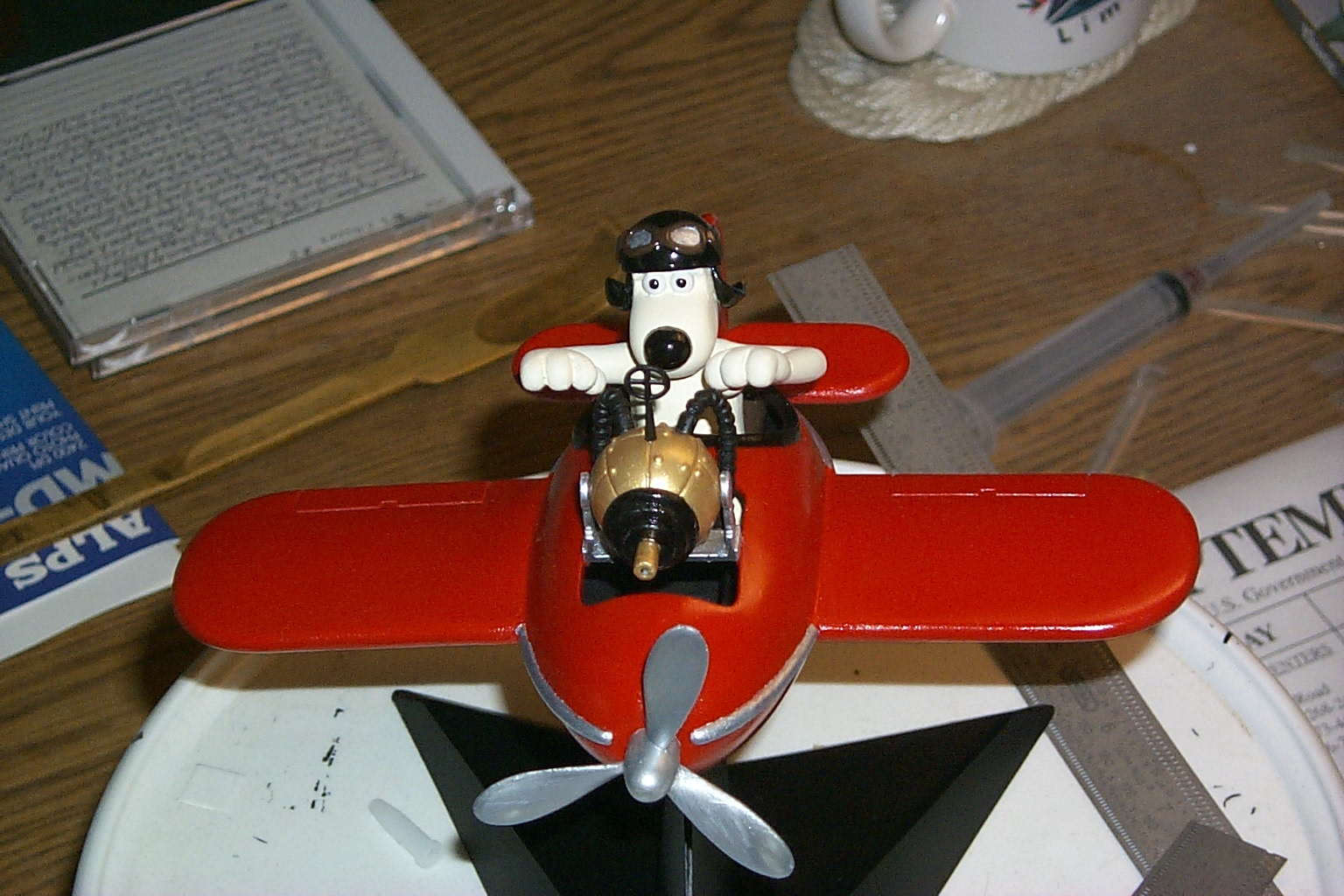 Airfix Wallace & Gromit and Lindberg Flintmobile scale models