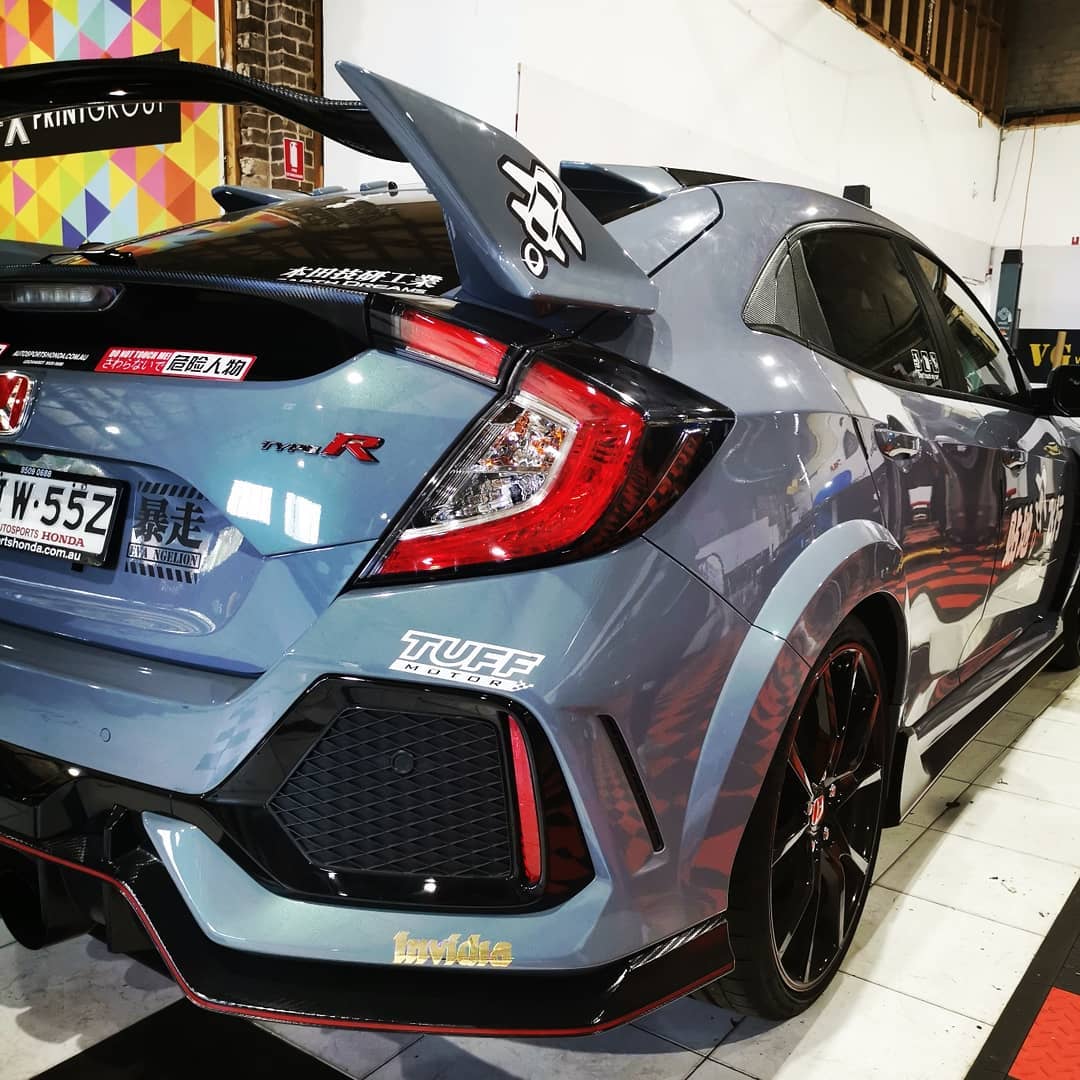 VGwrapgroup - Honda Type R full body door frames. spoiler.... | Facebook