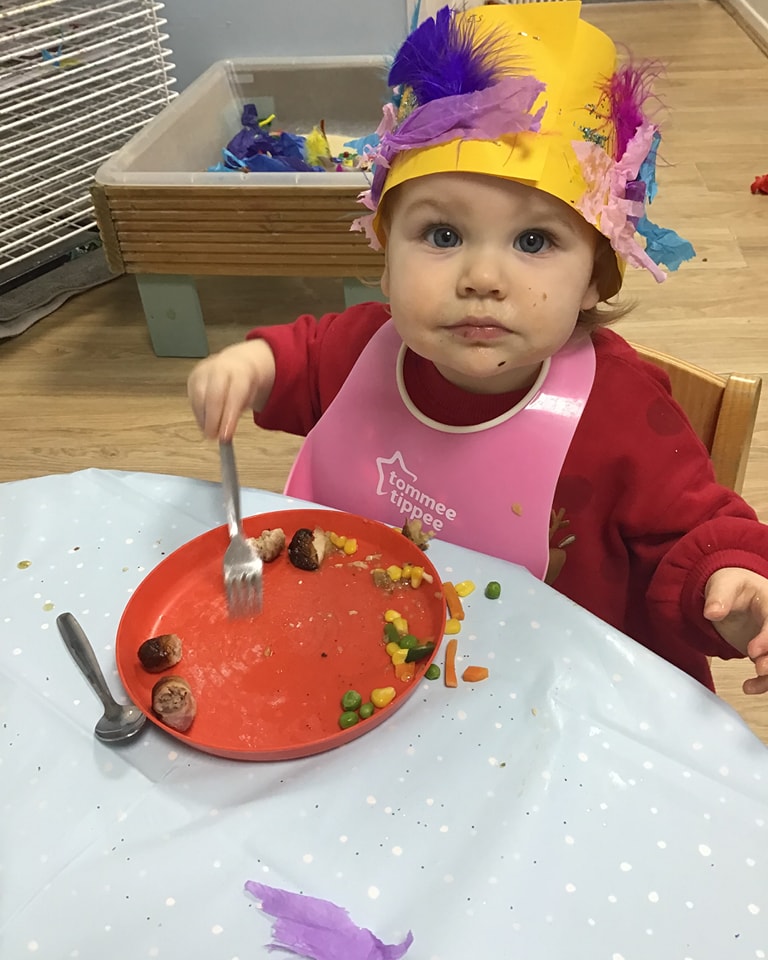 🍽️🎄Christmas Dinner Day at... Banana Moon Day Nursery