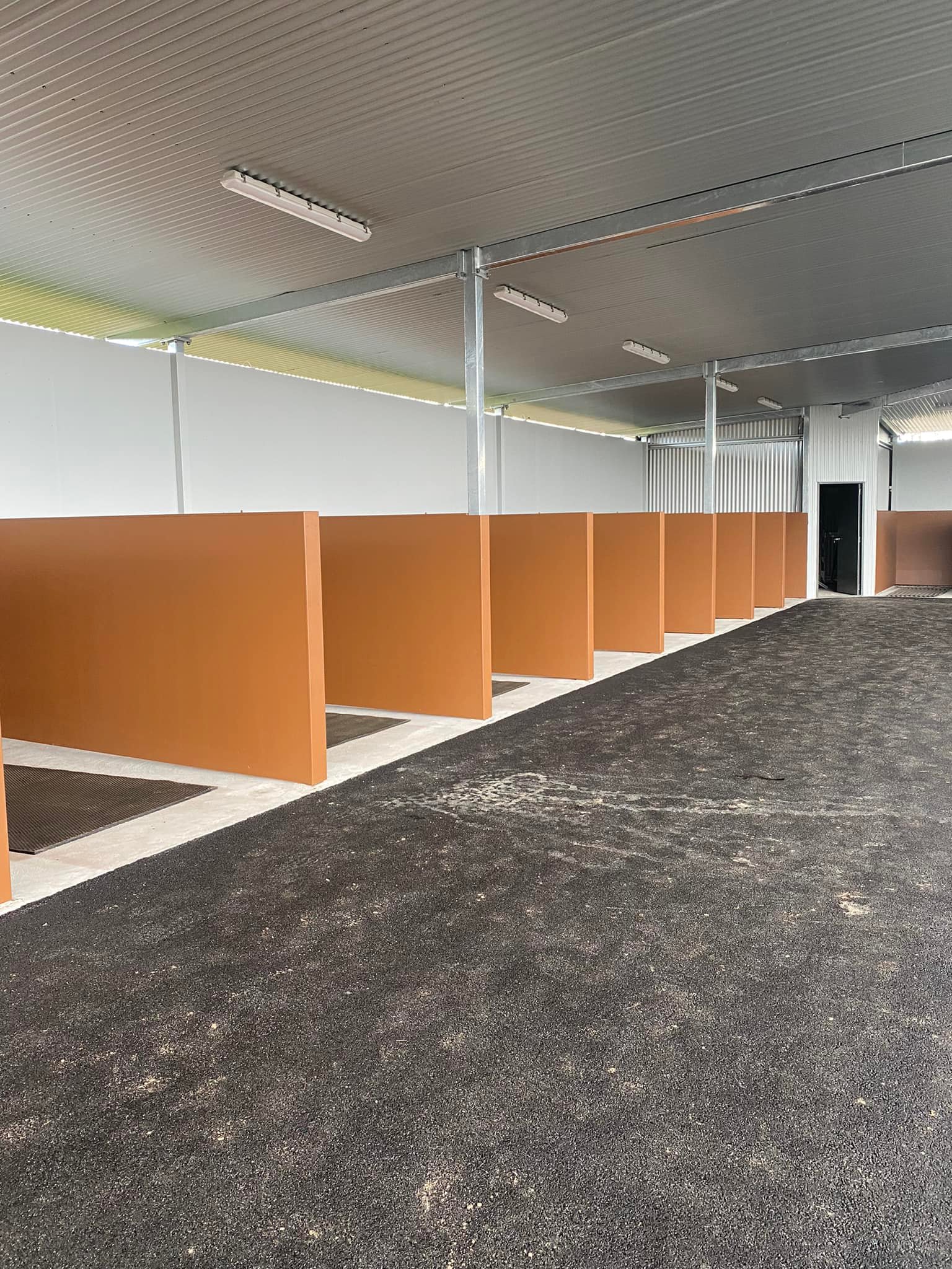 Stables Plus | Pakenham VIC