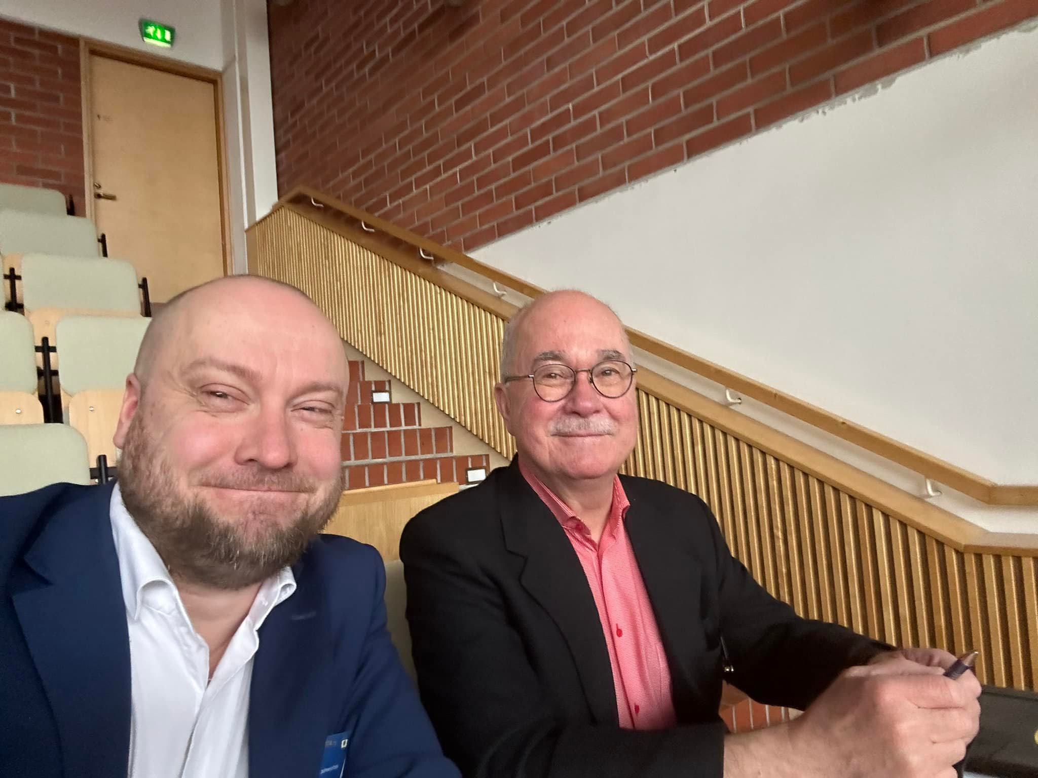 Lions - LC Ruskon edustajat Samuel Raunio ja Hannu Mäkinen. | Facebook
