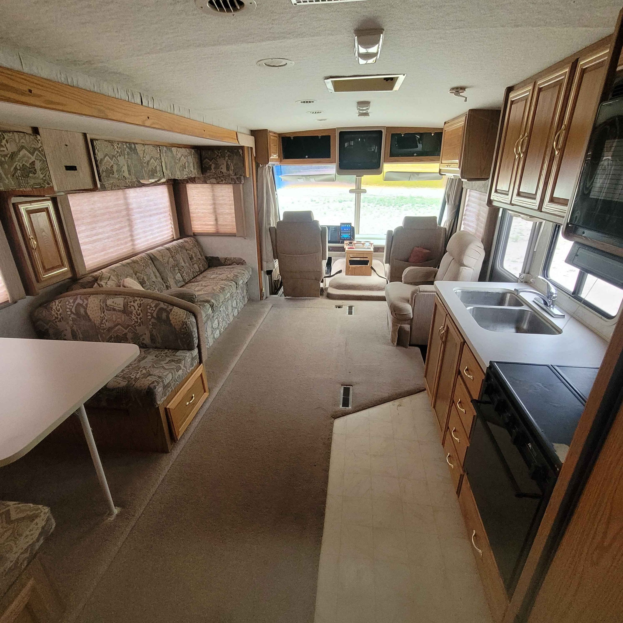 1997 Winnebago Adventure 34RQ motorhome RV - RVs & Campers - Monument ...