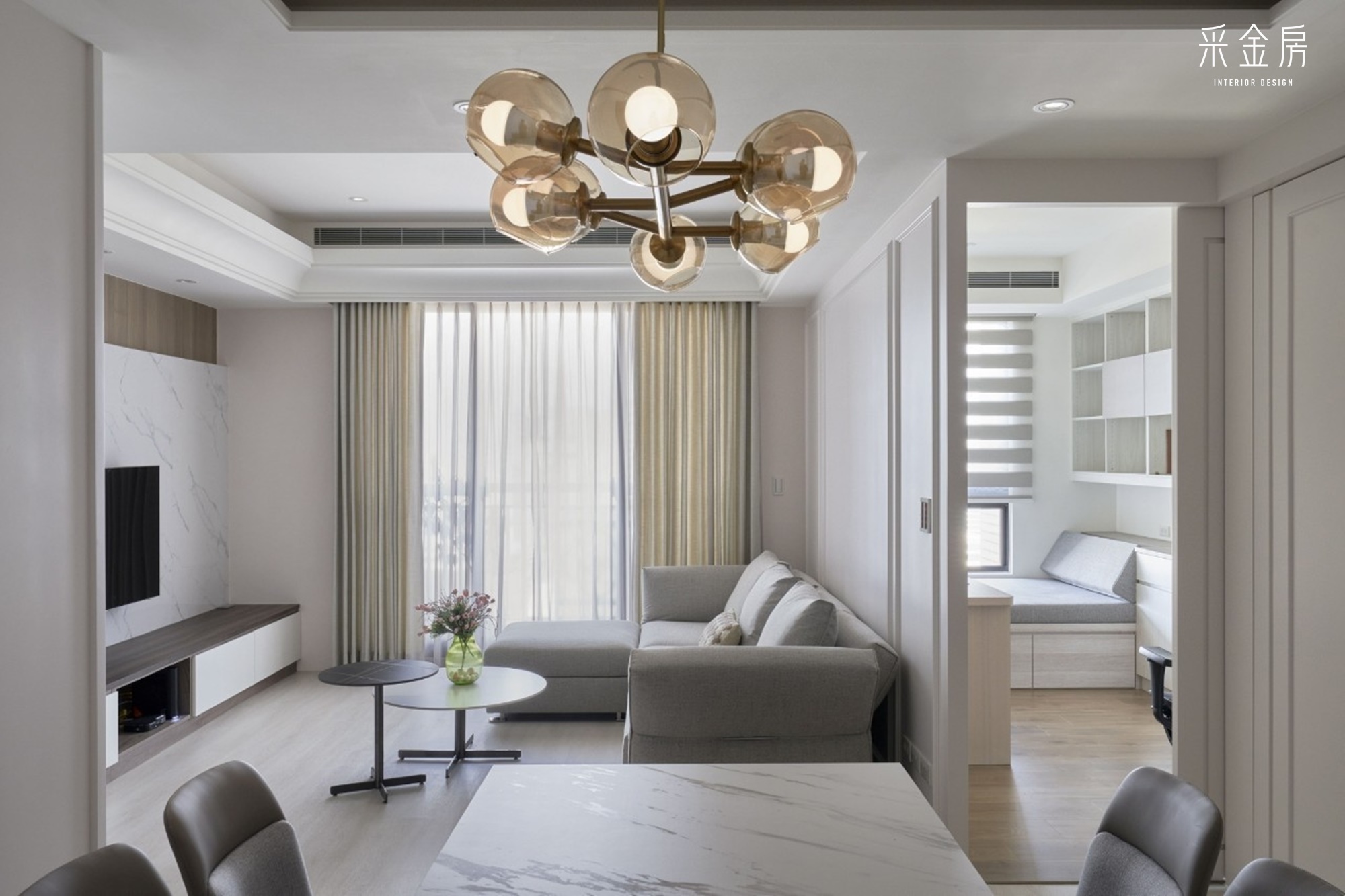 今天世界很熱鬧 又是 #世界心臟日 #世界海事日 #國際聾人節... - 采金房 Interior Design