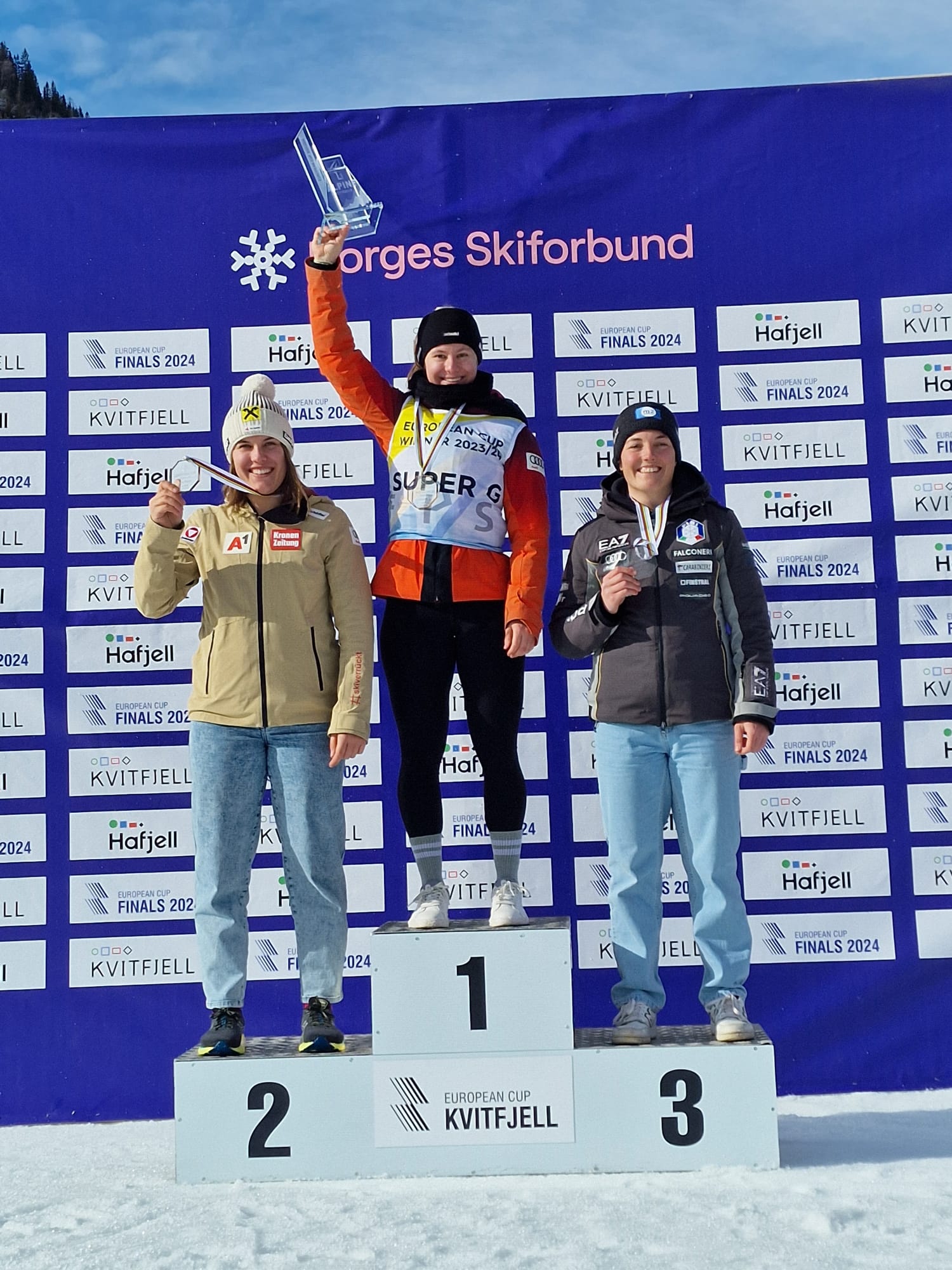 Swiss - ‼️ Janine Schmitt schlägt im letzten Europacup-Rennen des ...