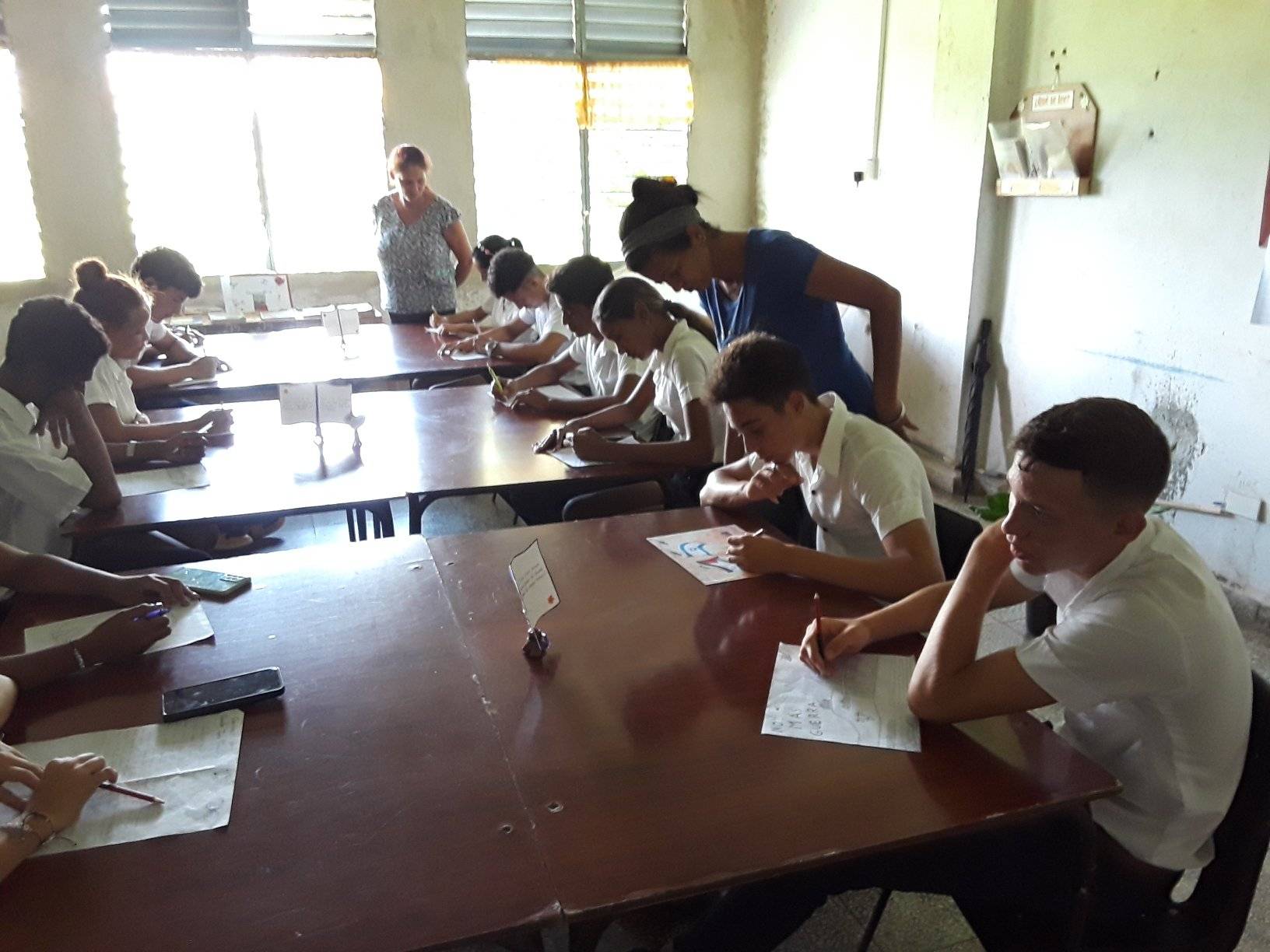 En actividad realizada en la biblioteca escolar del IPUEC 