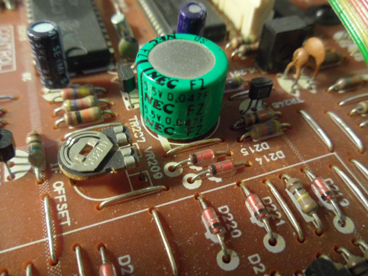 Replacing failing caps on Yamaha M7CL-48 PCB