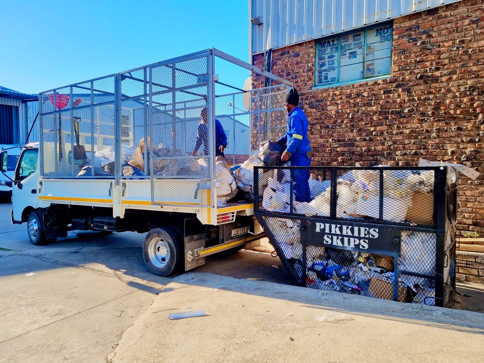 ♻️🗑️ Pikkies Skips... - Pikkies Skips and Waste Management