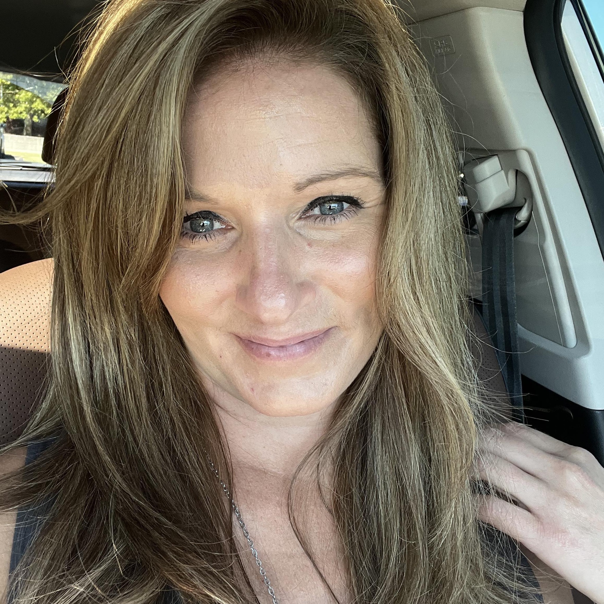 Author Jillian Elizabeth