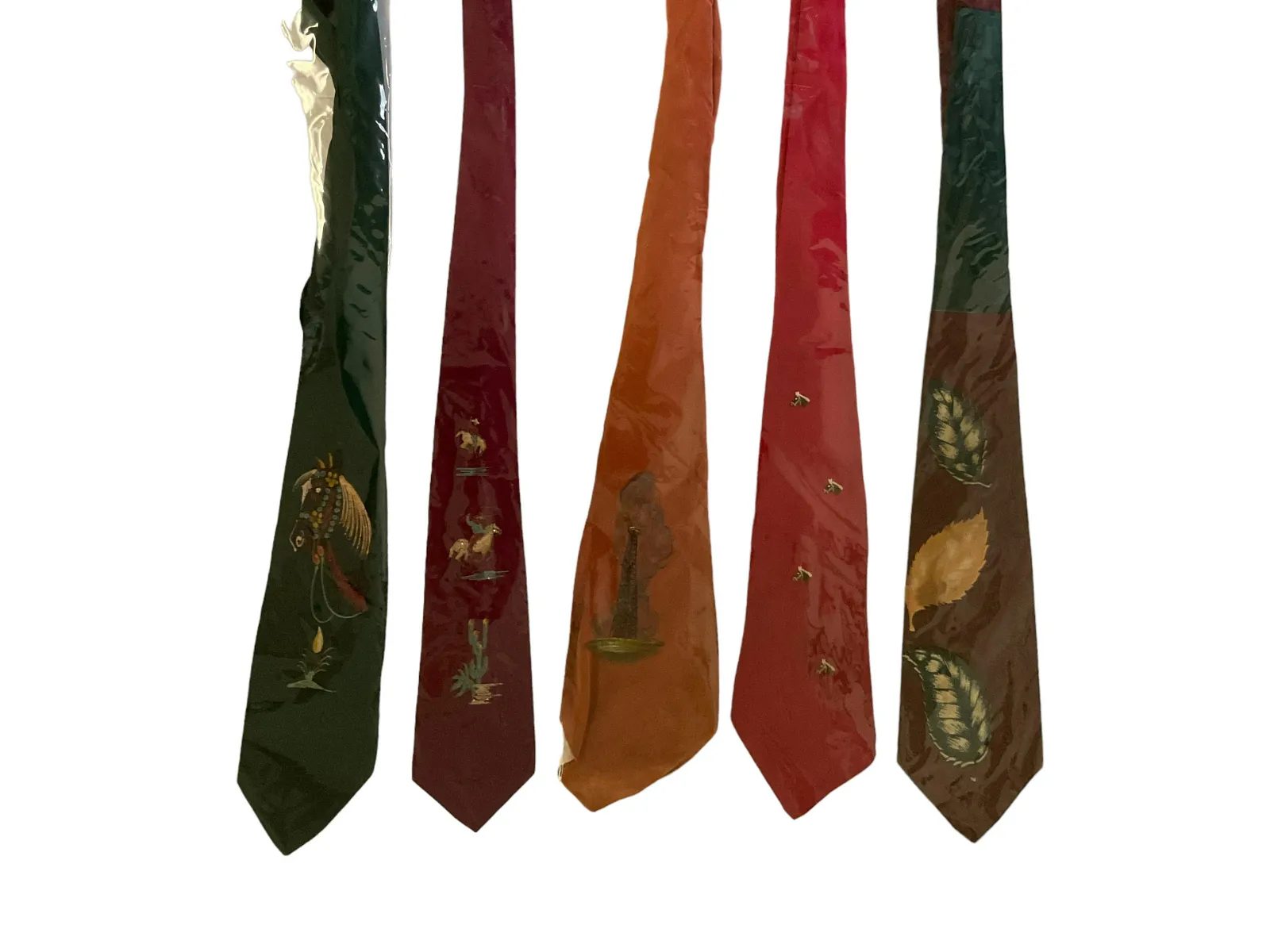 1940s rayon damask necktie with spider web print