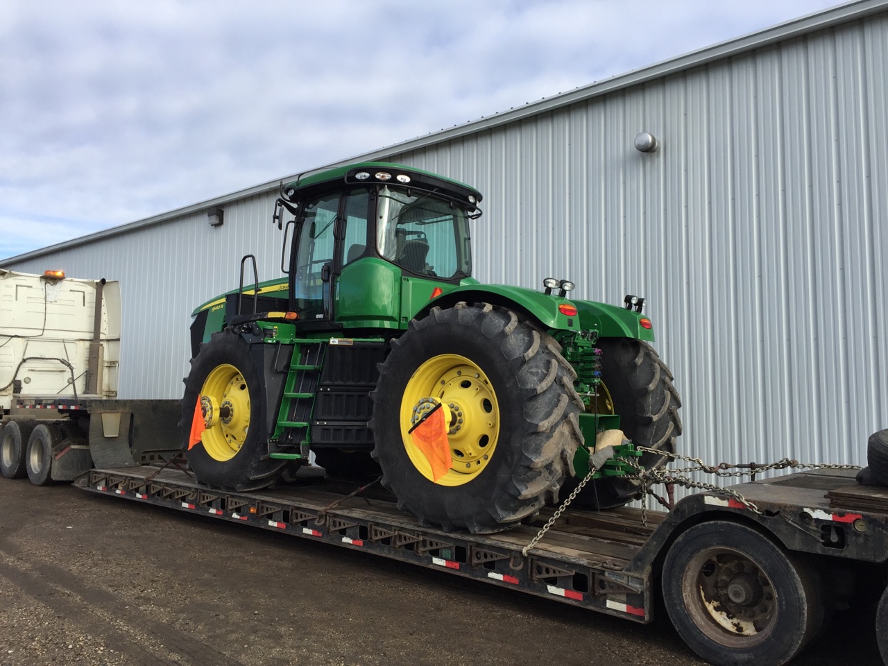 Haul your farm... - J&R Trailer Sales and Rentals, LLC | Facebook