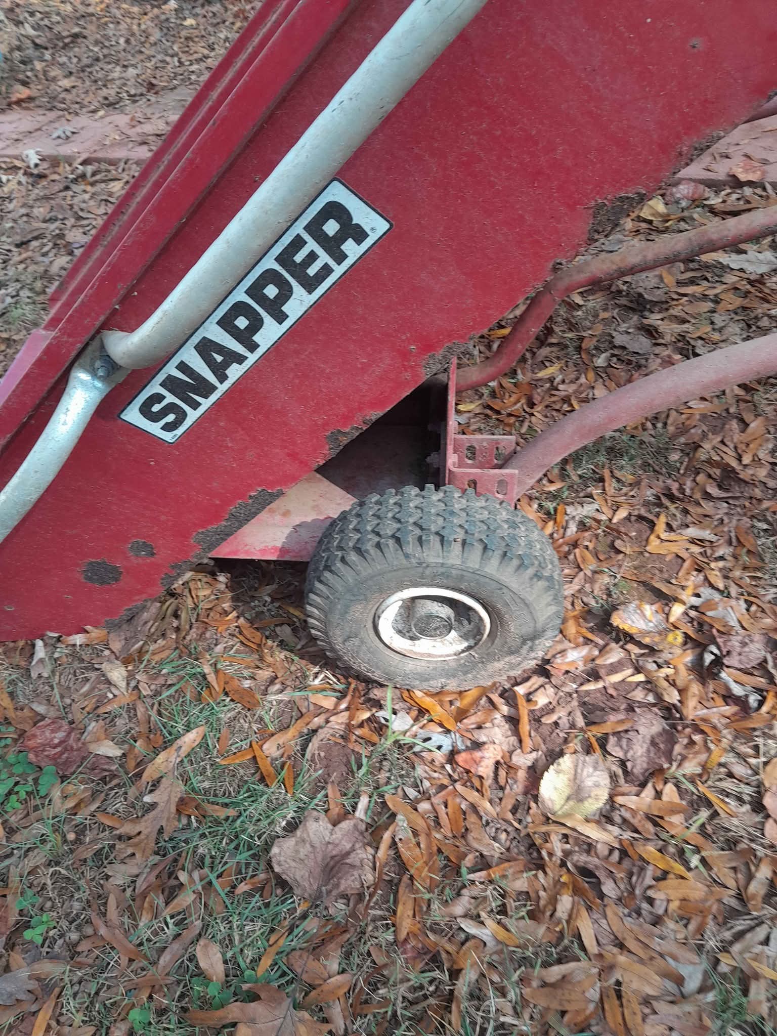 Snapper small lawn dump cart - Wheelbarrows, Carts & Wagons - Maiden ...