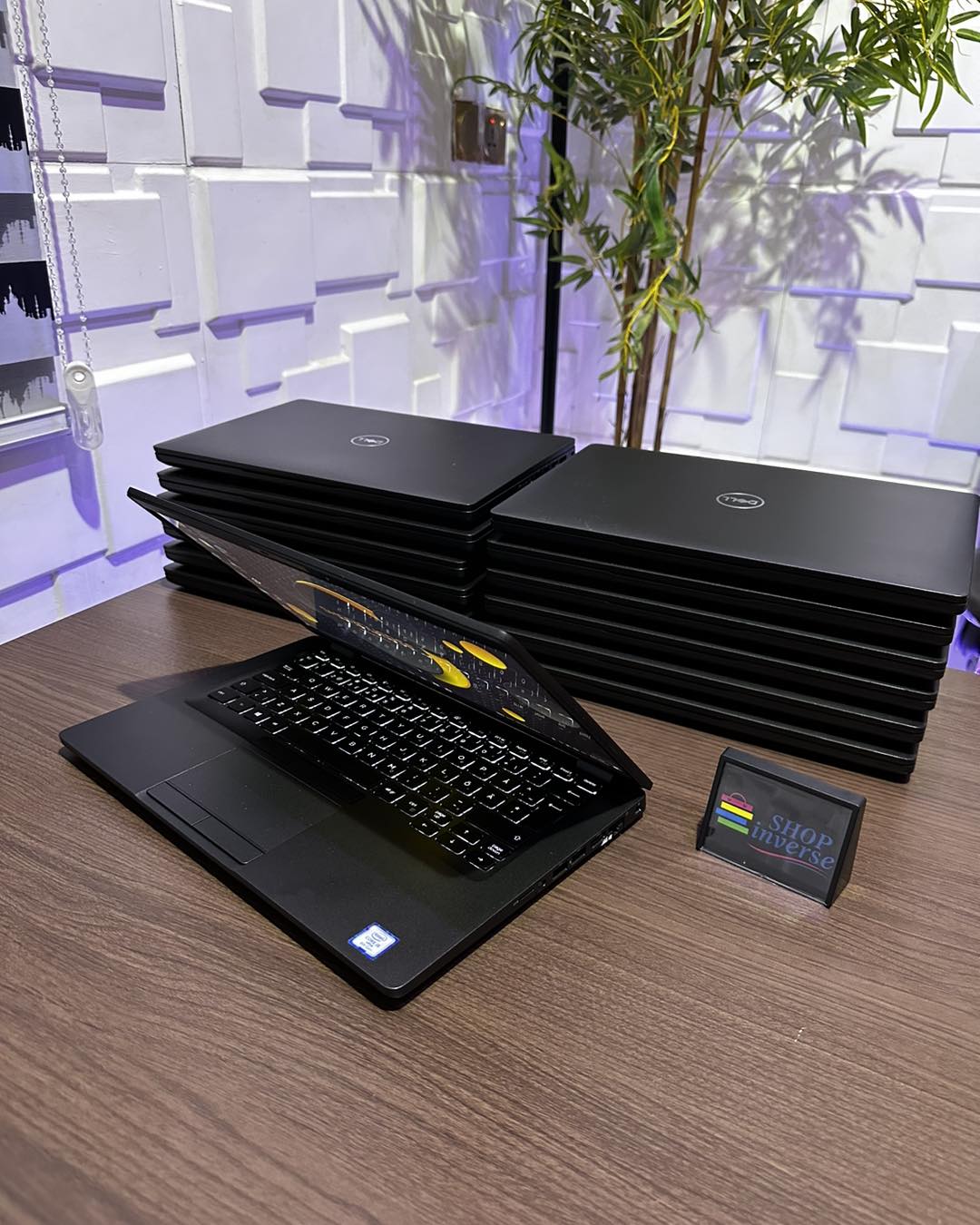 🔥 Pre-order deal! Dell Latitude 7290 - 8th Gen. Intel Core i7