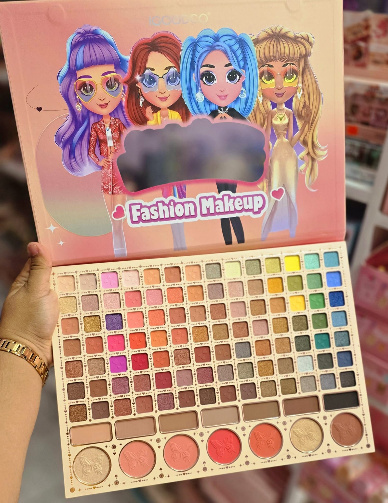 😍 Bellísima Paleta de Sombras de 112... - Variedades Mary Mer | Facebook