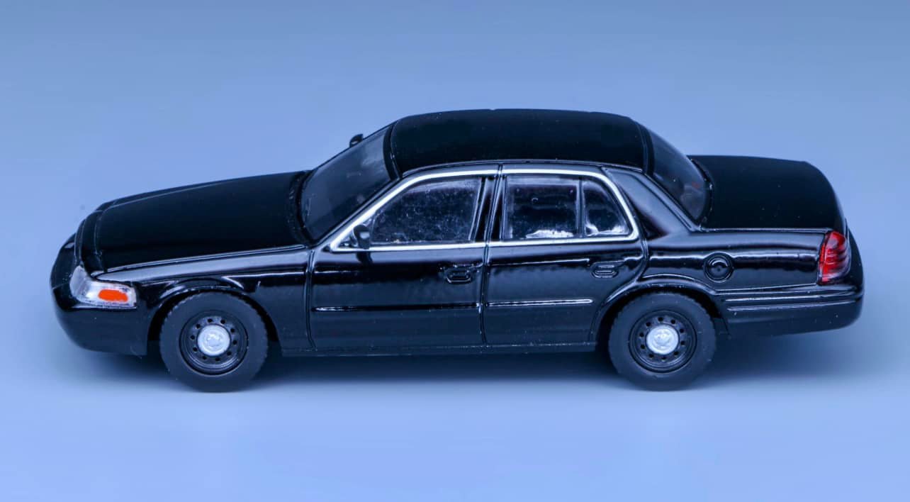 Modellino In Miniatura Ford Crown 1/64 Greenlight Victoria Police Interceptor Laredo Police 2010 1