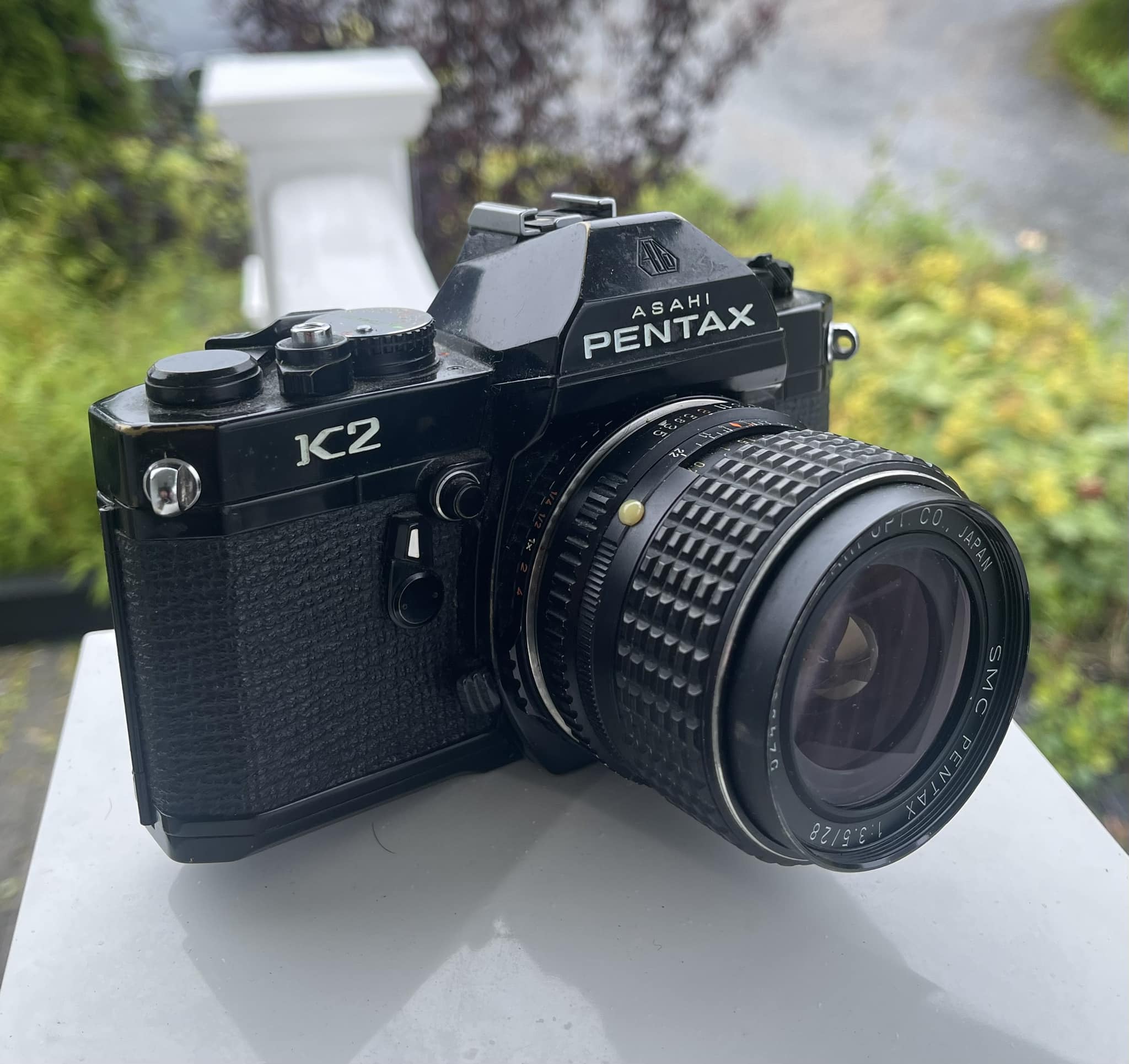 PENTAX K2 SLR Camera + SMC PENTAX 28mm Lens