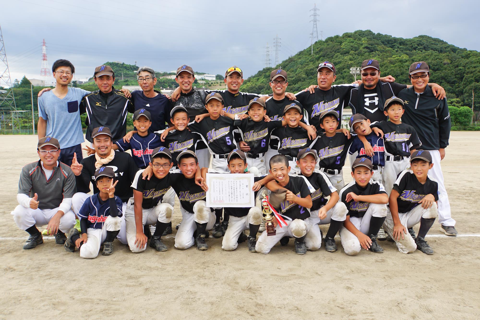 長浜引野sb 長浜学区ソフトボールチーム 昨日行われた 第58回 福山市少年少女親善球技大会 決勝大会で子供達がやってくれました 強豪たちを相手に なんと3位に 今年最高の夏にしてくれてありがとう Facebook