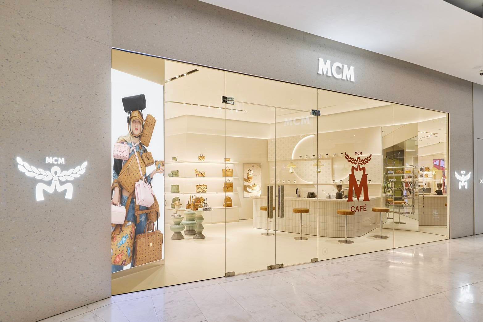 FULL - "MCM" พลิกโฉมประสบการณ์ช้อปปิ้ง ด้วย Flagship Store และ Café ...
