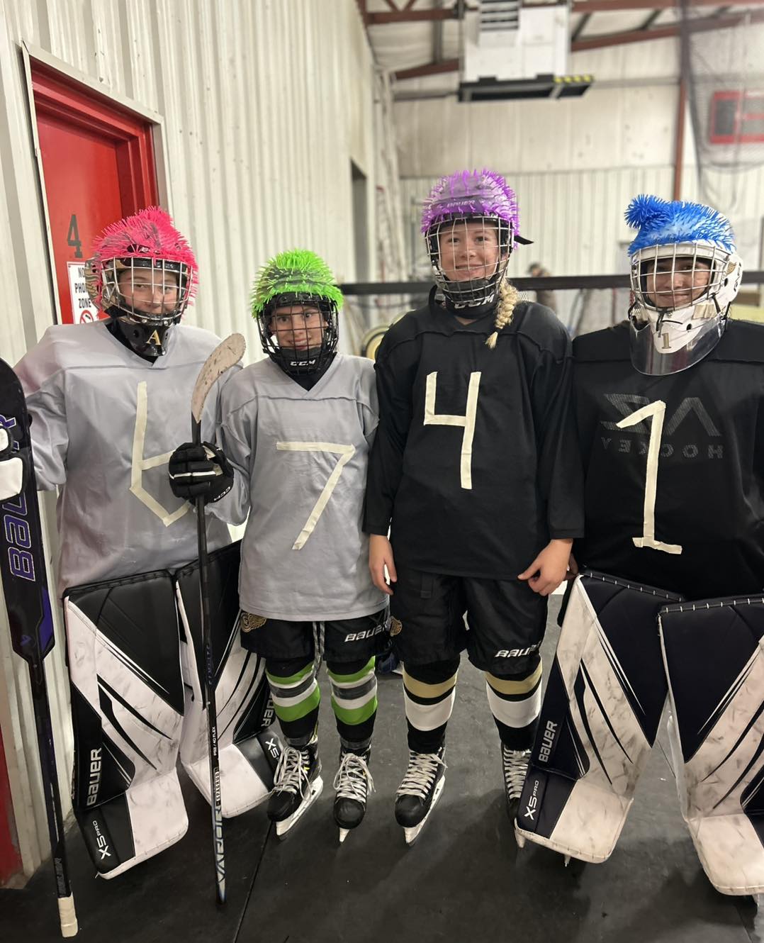 🏒 Meet your... - U15 AA SE Whitecap Resources Gold Wings | Facebook