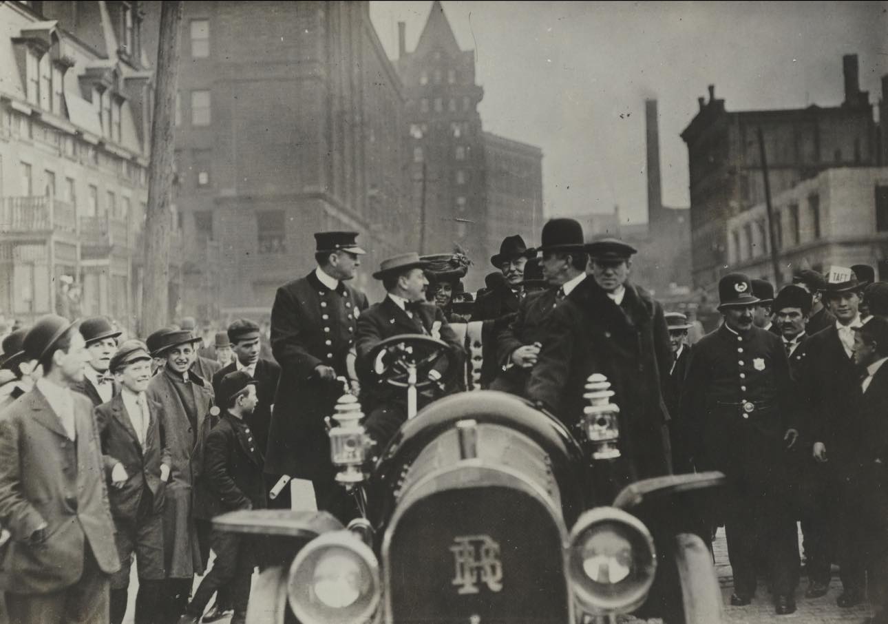 William Howard Taft and his wife Helen... - Heartfelt History