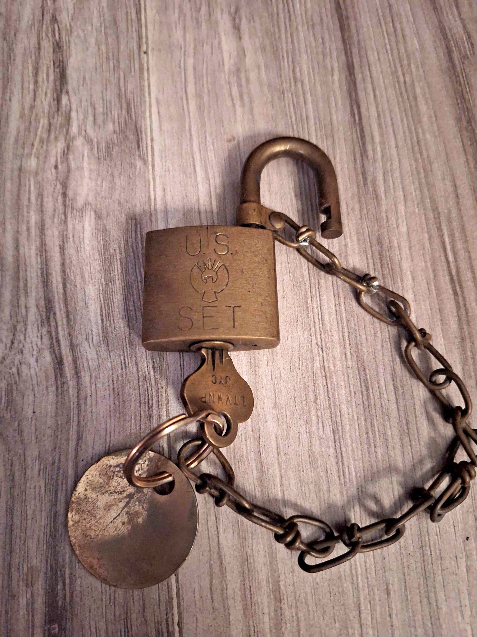 Vintage Eagle Lock Co. U.S. S.E.T. Brass Padlock w/ Matching Key ...