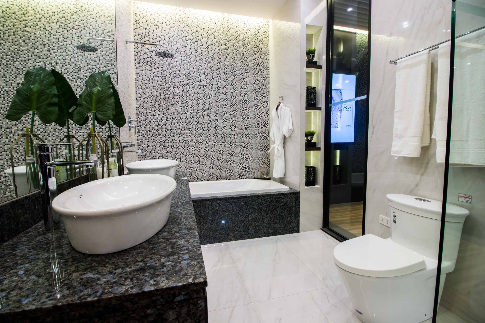 AllHome - The most luxurious water closet from Japanese brand Inax, for ...