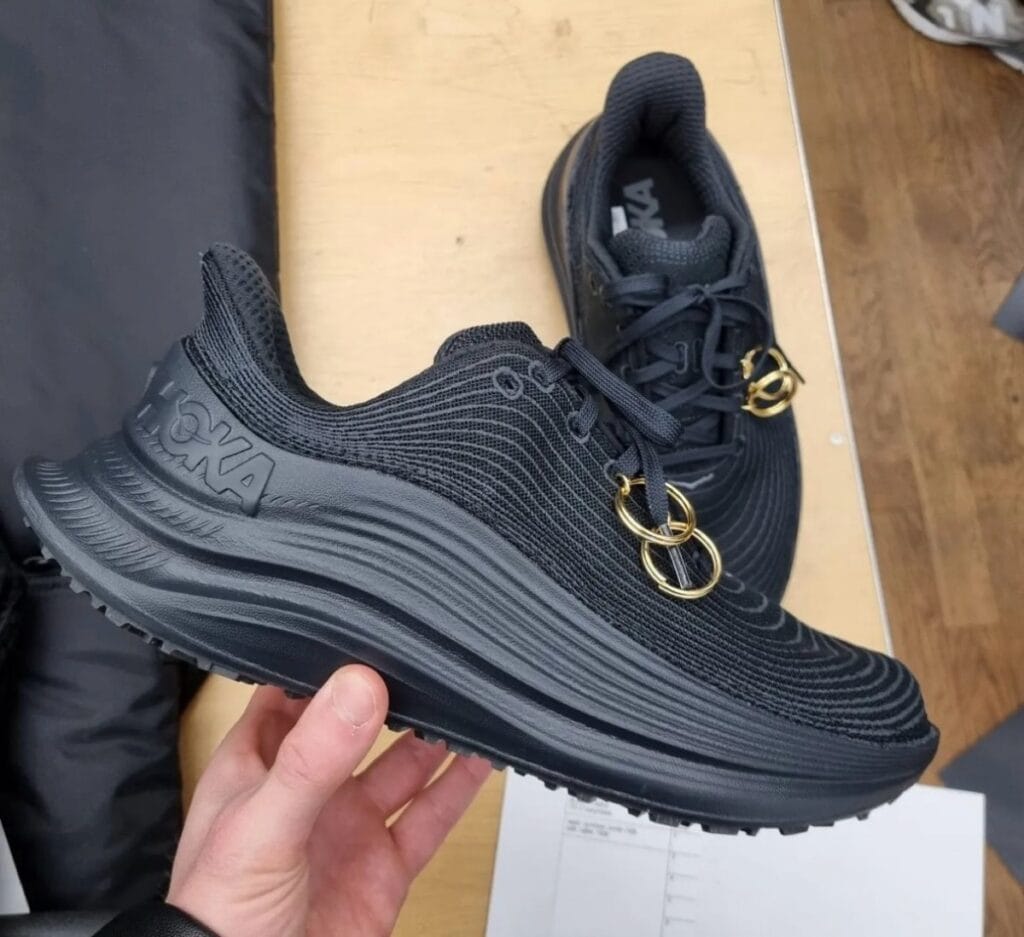BLACK COMME des GARÇONS x HOKA TC 1.0 Release this month