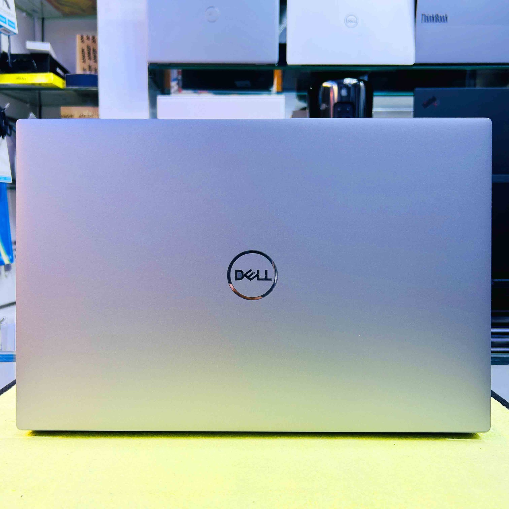 ? Dell Precision 5570 i9 12th Gen – 4K Touch, RTX A2000 (8GB 